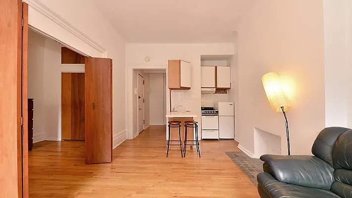 Sold by Fenwick Keats Real Estate | media 14