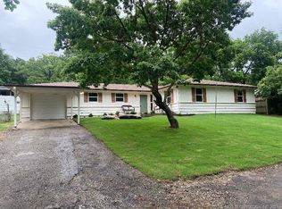 13213 S Walnut Rd, Claremore, OK 74017