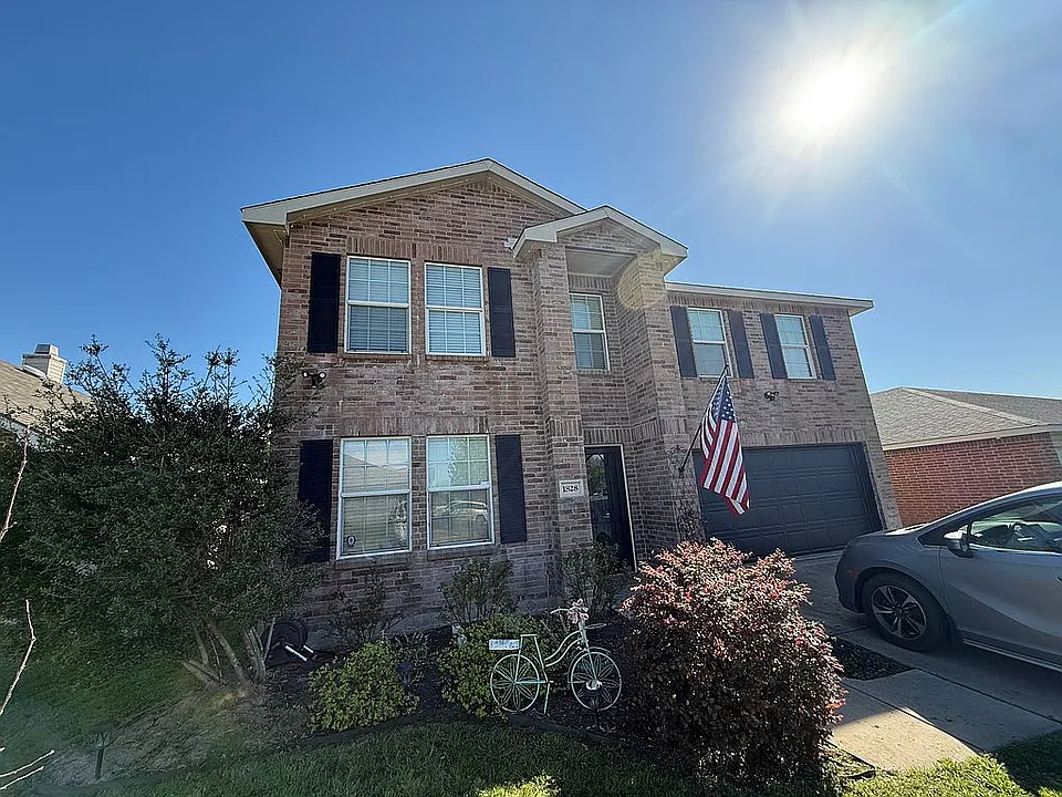 1828 Thorntree Ln — exterior photo