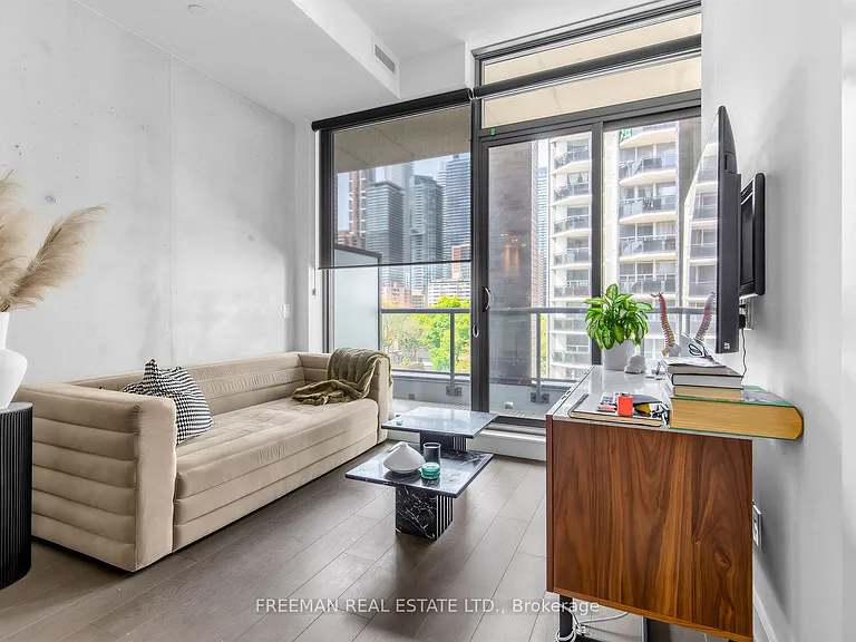 81 Wellesley St E #608 — Photo 9