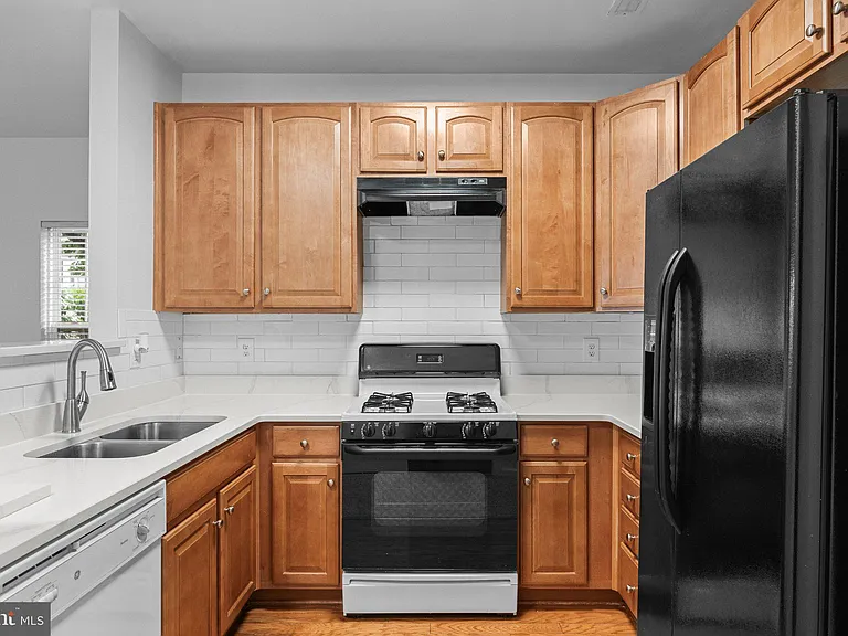 13 River Ln — Photo 10