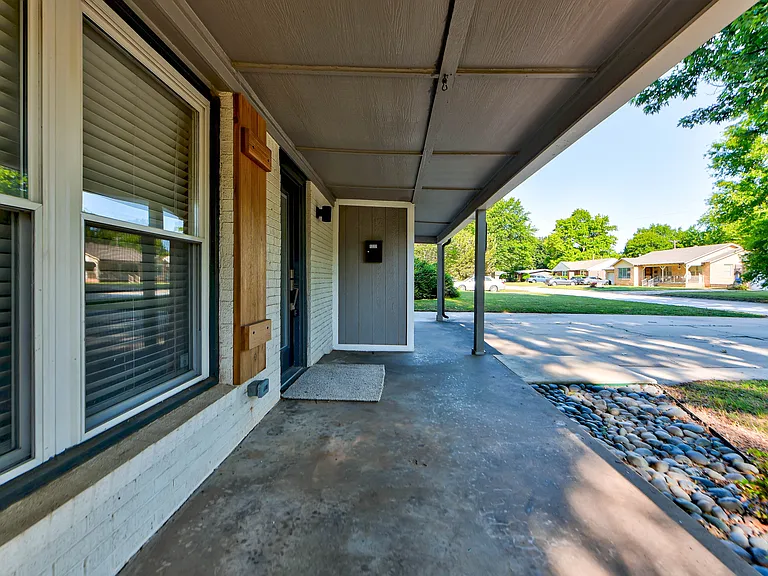 1222 Camden Way — Photo 15