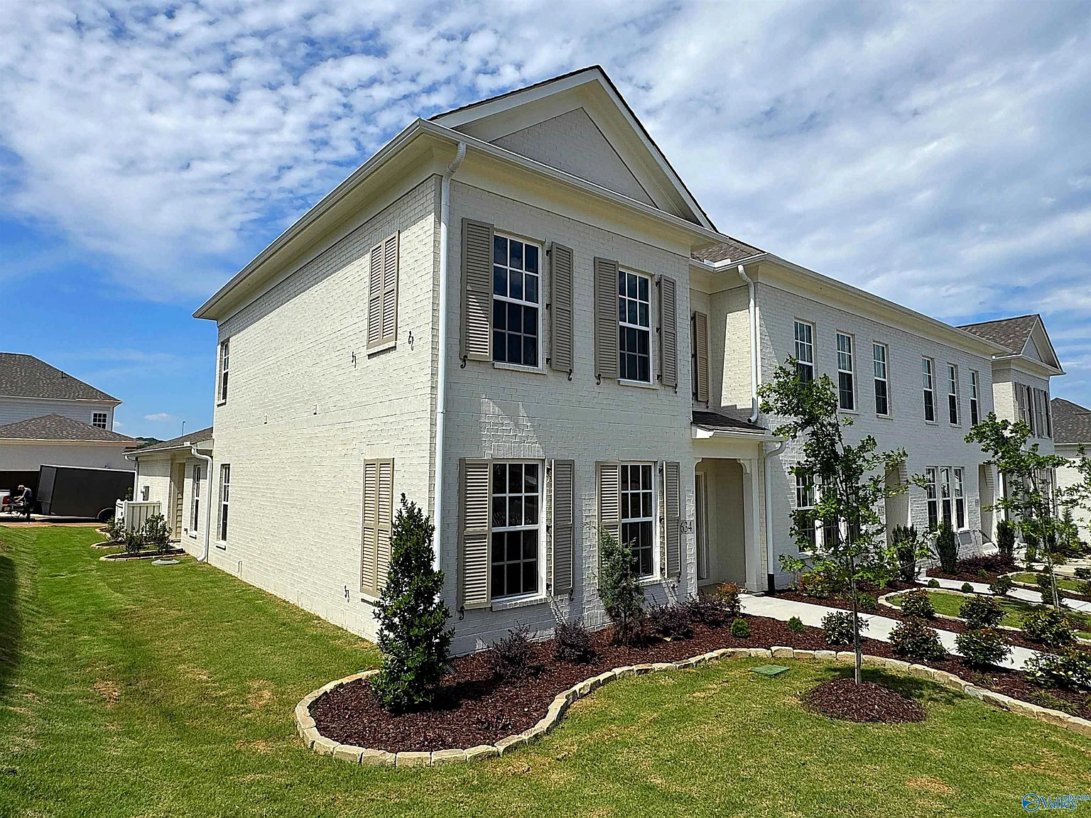 3 bed, 2.5 bath, 1830 sqft, $2,495 — Photo 4