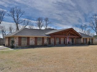 1131 Oil Well Rd, Wiggins, MS 39577