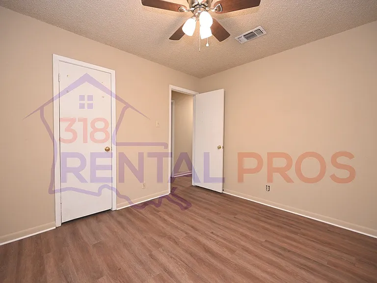 1701 W California Ave — Photo 23