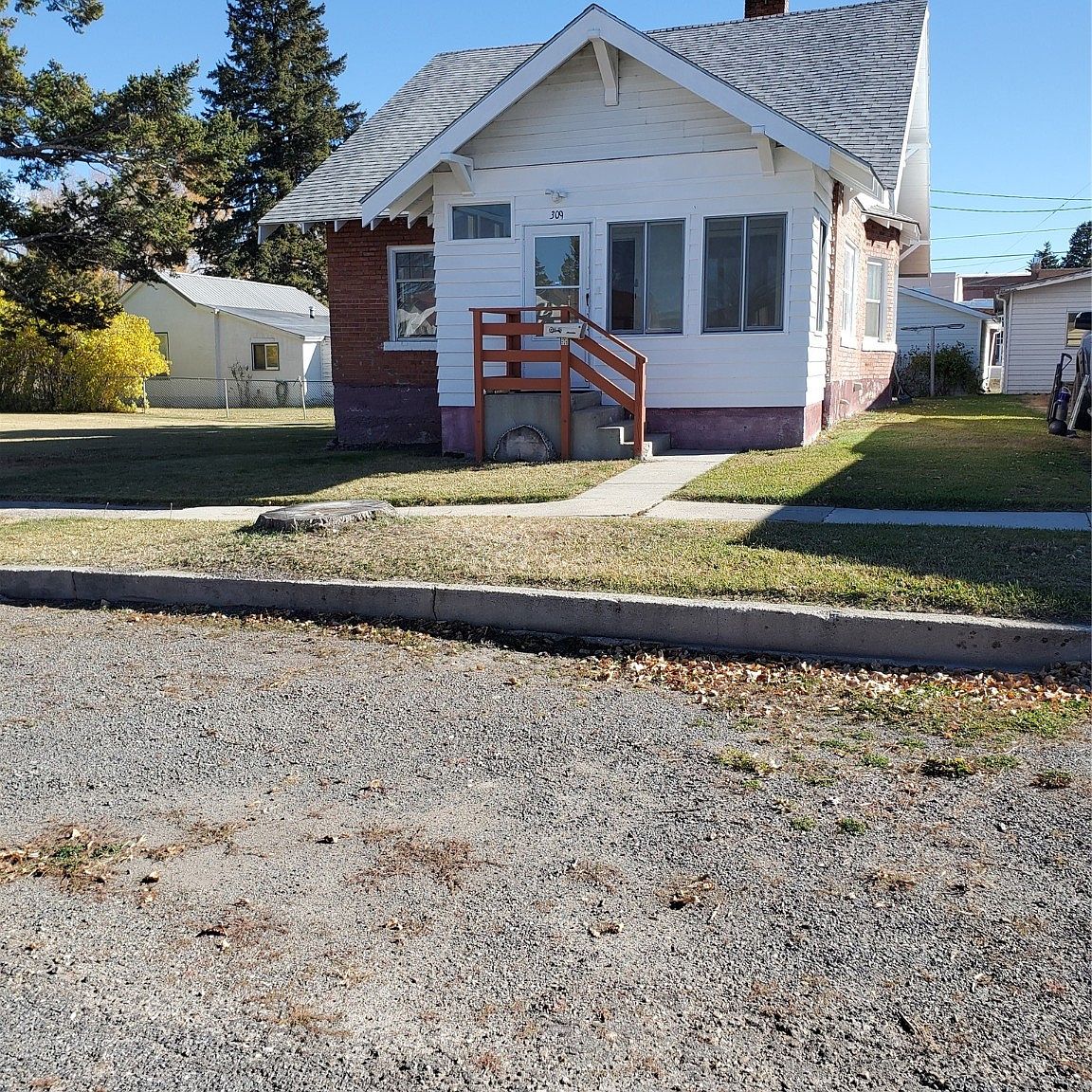 309 Clark St, Deer Lodge, MT 59722 Zillow