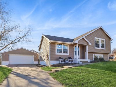 5132 Westwood Dr, West Des Moines, IA, 50265