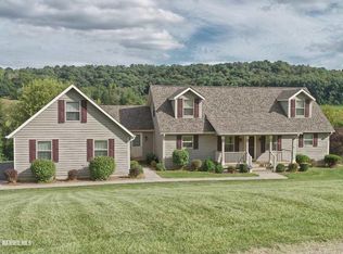 29 Shenandoah Dr, Galena, IL 61036