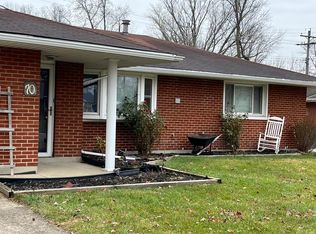 70 Royal Dr, Springboro, OH 45066