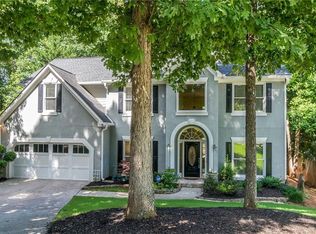 1080 N Pointe Trce, Roswell, GA 30076