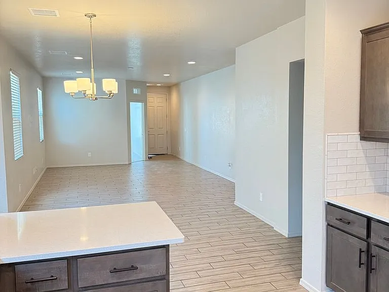 1864 Brookshire Dr — Photo 12