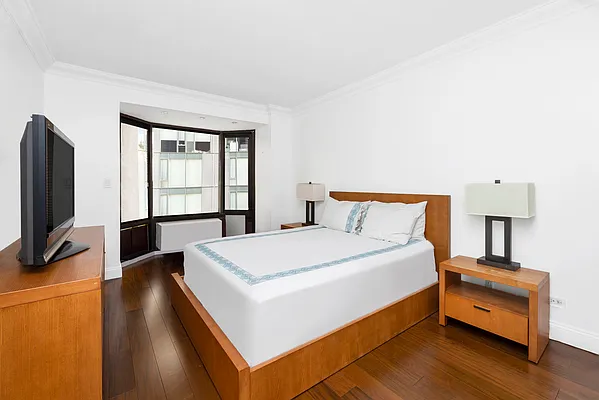 Rented by Compass | media 11