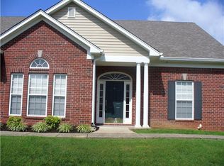 9 Ingram Ct, Lebanon, TN 37087