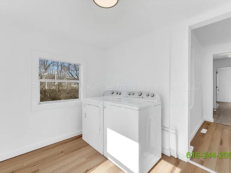 9335 SW Greenville Rd — Photo 15