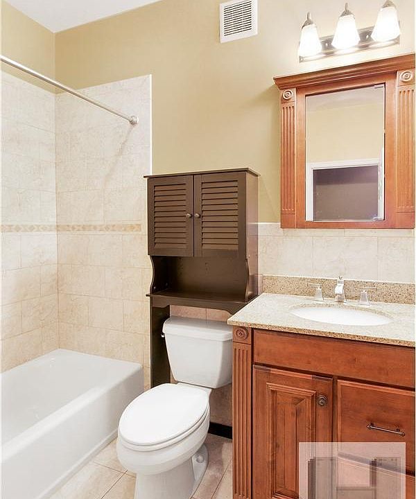 2nd image of 530 50th Ave #1F