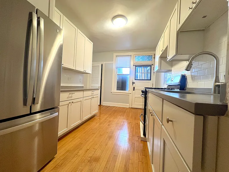 7440 N Claremont Ave #3 — Photo 12