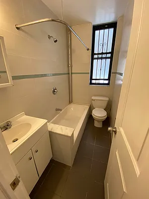 Rented by Best Apartments North Inc | media 32