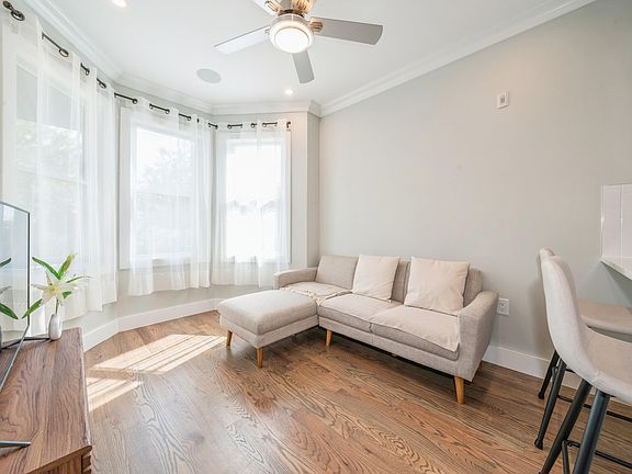 2nd image of 111 Collard St #3