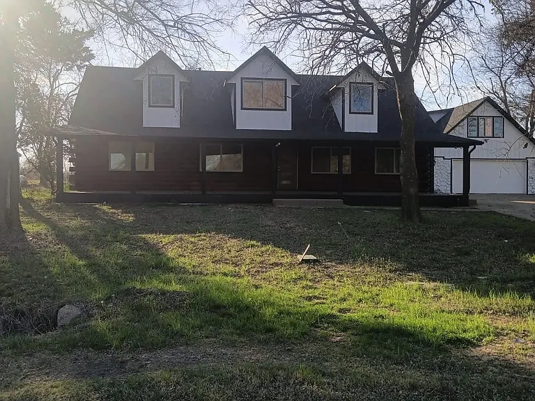 413 Sheila Ln — Photo 21