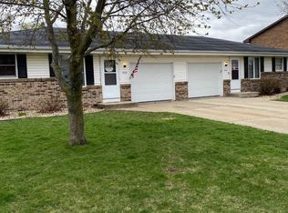3318-3320 Spruce Ct, Janesville, WI 53546