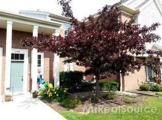 51696 Hale Ln, Chesterfield, MI 48051