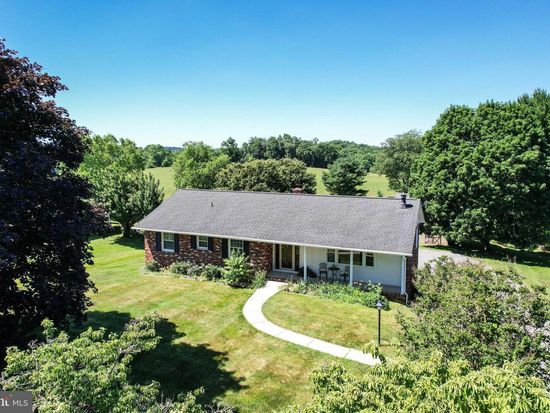 2409 Deer Park Rd, Finksburg, MD 21048