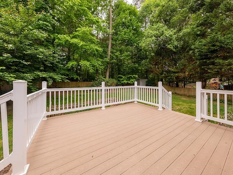 113 Heron Ct — Photo 13