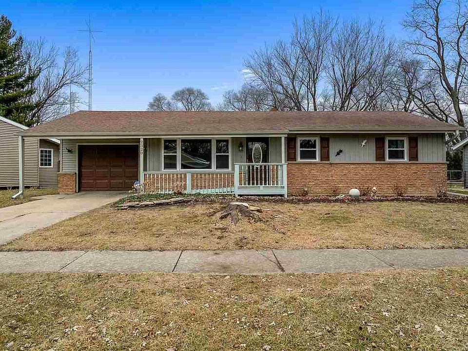 1st image of 2320 Devon Ave