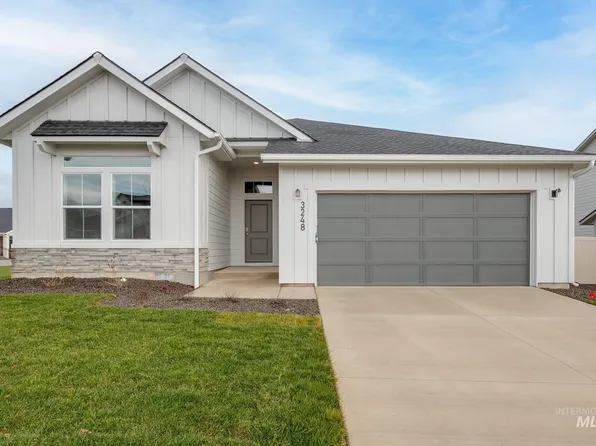 3248 N Waterbrook Way, Star, ID 83669