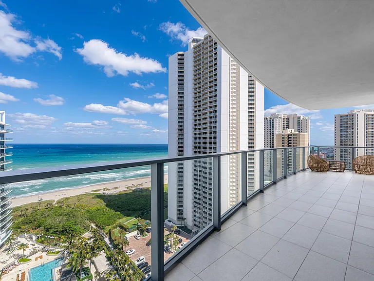 3100 N Ocean Dr #1805-P — Photo 7
