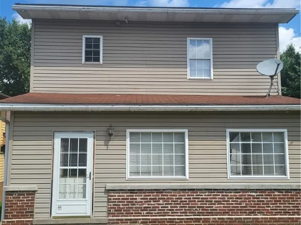 734 Main St, Addison, PA 15411