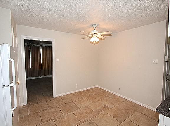3rd image of 5128 Nancy Ln