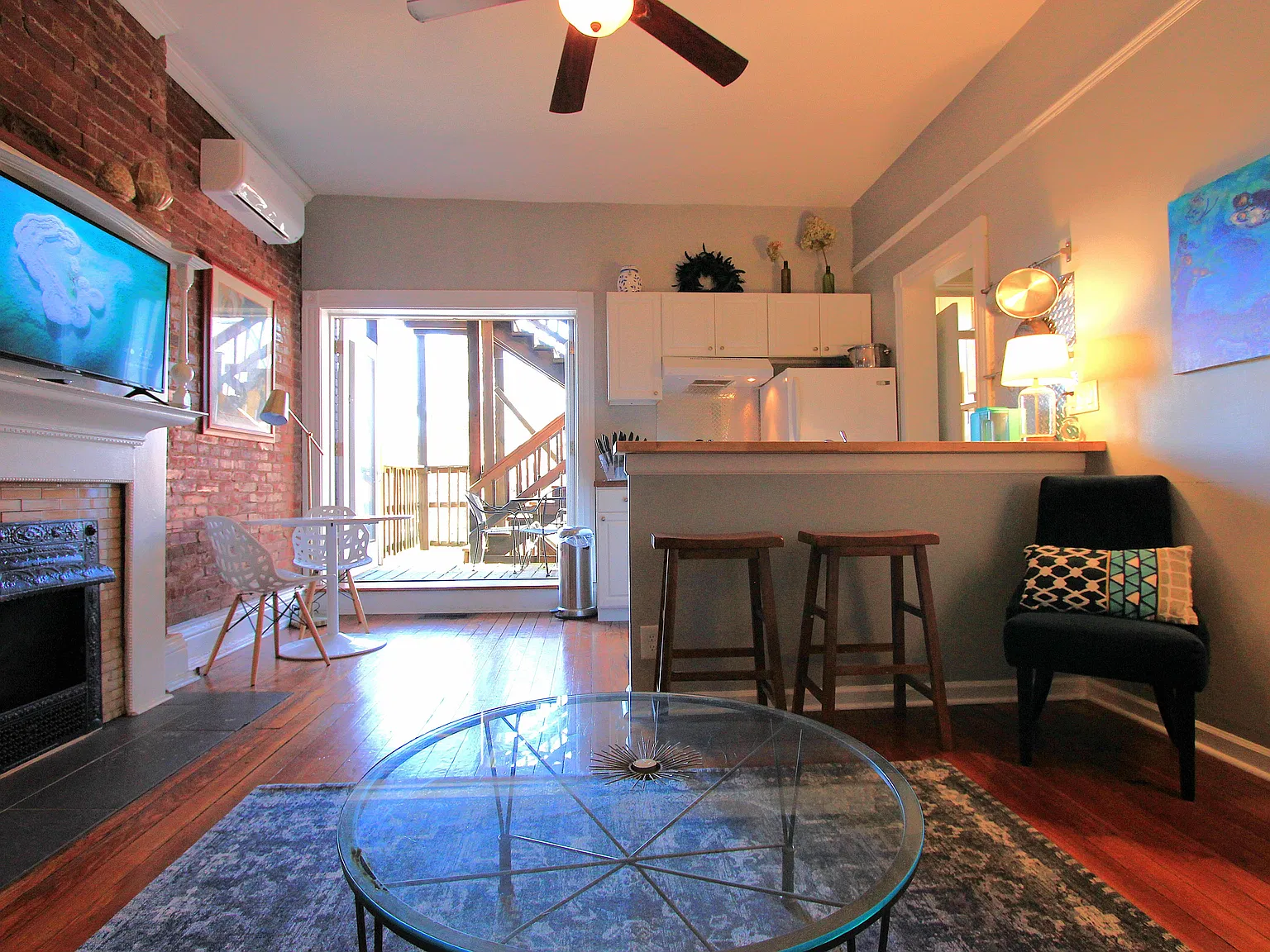 1 bed, $1,100 — Photo 2