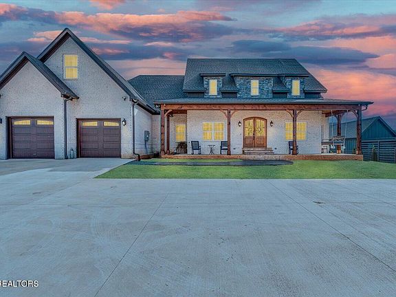 2nd image of 941 Emory Church Rd