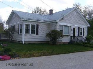 31 Edna St, Johnston, RI 02919