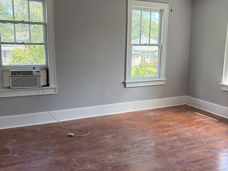 1131 Woodrow St — Photo 15