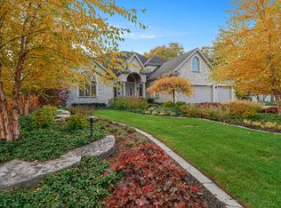 1838 Ada Ln, Munster, IN 46321