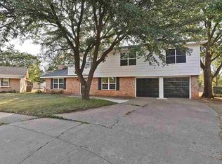 5 Summit Cir, Wichita Falls, TX 76310