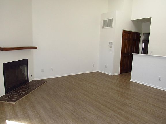 5th image of 5056 Narragansett Ave #A