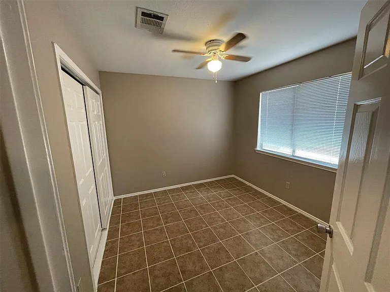 830 Mica Ln — Photo 16