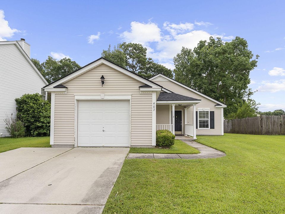 1st image of 407 Beverly Dr