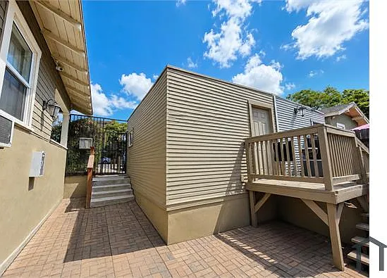 2483 J St — Photo 42