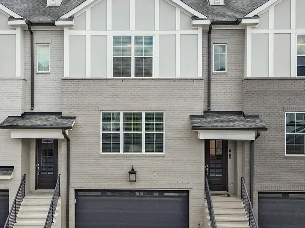 7015 Westside Cir, Nashville, TN 37205