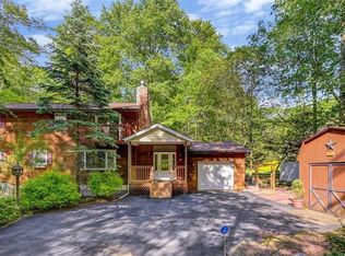 1904 Stag Run, Pocono Lake, PA 18347