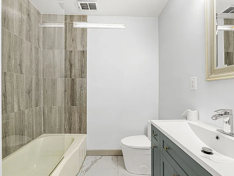 733 Jones Ave NW #A — Photo 9
