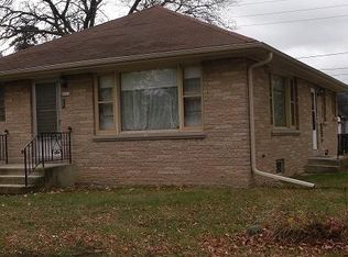 5731 W Howard Ave, Milwaukee, WI 53220
