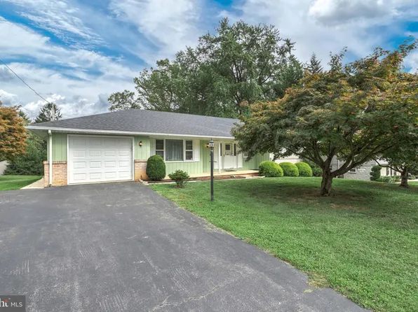 507 S 6th St, Wrightsville, PA 17368