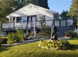 15 Fairview Ave, Meriden, CT 06451