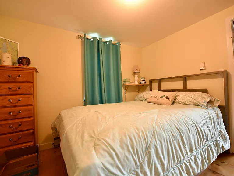 121 Heath Rd — Photo 22