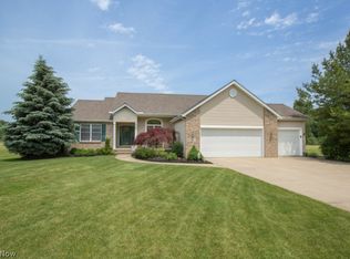 9603 Deer Ridge Rd, Mentor, OH 44060